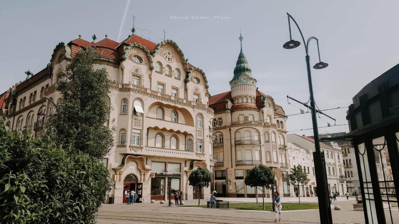 Bella Palace Oradea Εξωτερικό φωτογραφία